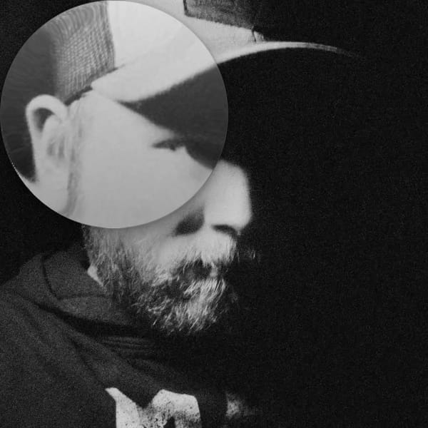 IOS 26 Liquid Glass Effect Demo [Chrome Only]