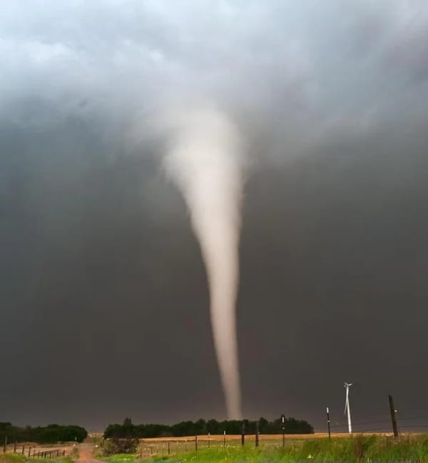 Ai to tornado